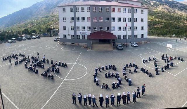 Kahramanmaraş’ta Öğrenciler Filistin Mazlumlarına Destek İçin Buluştu