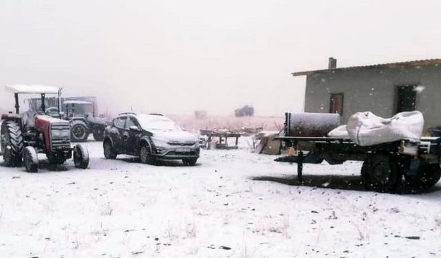 Niğde’ye Mevsimin İlk Karı Düştü! Aladağlar ve Ketençimen Yaylası Beyaza Büründü