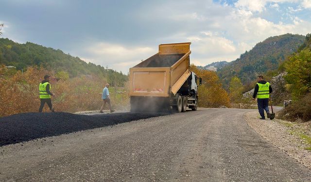 Andırın’a ulaşımı 20 kilometre kısaltan Karasu Grup Yolu’nda sona gelindi