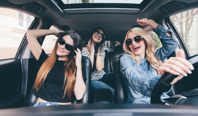 Arabada Bu Şarkıları Dinlemek Kaza Riskini Artırıyor