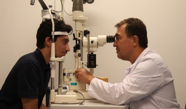 Uzmanından uyarı: 2050 yılında dünyanın yarısı gözlük kullanabilir