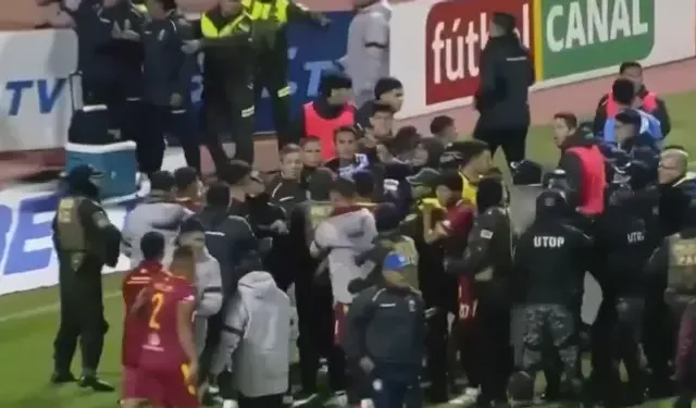 Çeyrek Final Maçı 17 Kırmızı Kartla Savaş Alanına Döndü