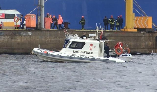 Kocaeli Körfez’de balıkçı teknesi alabora oldu: 1 ölü, 1 yaralı
