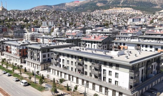 Kahramanmaraş’taki 962 konut için kura çekilişi yapıldı! Hak sahipleri belli oldu