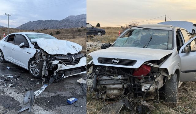 Kahramanmaraş Göksun’da İki Otomobilin Çarpıştığı Kazada 4 Kişi Yaralandı