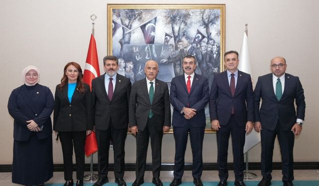 Kahramanmaraş Milletvekillerinden Bakan Tekin’e eğitim yatırımı ziyareti