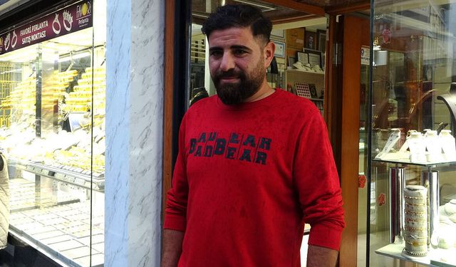 Kuyumcunun yanlışlıkla fazladan yaptığı 150 bin TL'yi iade etti