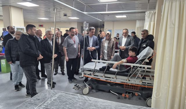 Pide yiyen 29 öğrenci zehirlenme şüphesiyle hastaneye kaldırıldı