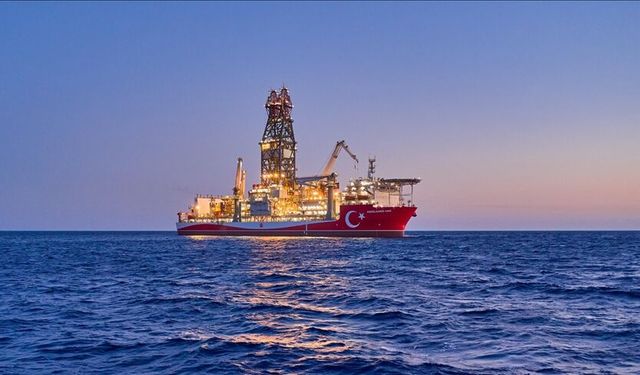 Abdülhamid Han sondaj gemisi Karadeniz görevinde 1 yılını geride bıraktı