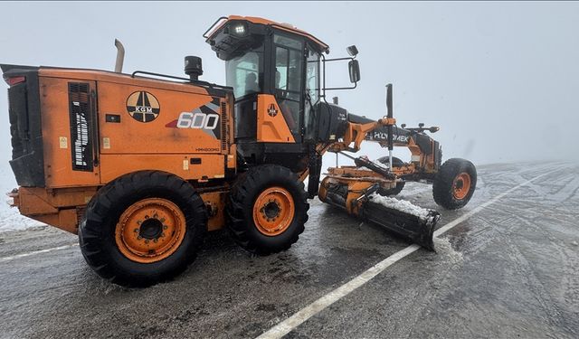 Türkiye’de kış mesaisi başladı: 18 Bin 407 personel görev başında
