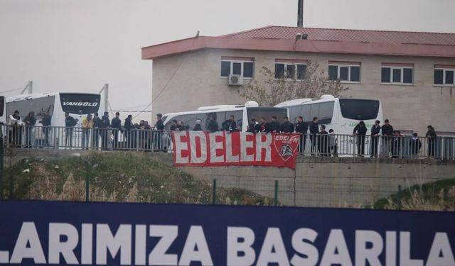 Kahramanmaraş İstiklalspor’un seyircisiz maçında taraftar desteği sınır tanımadı