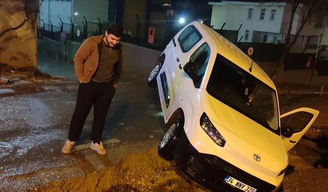 Kahramanmaraş'ta bir otomobil daha çukura düştü