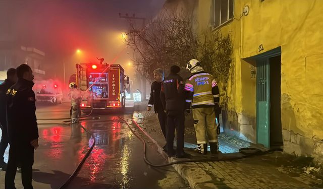 Ev yangınında 83 yaşındaki Zekiye Sarı hayatını kaybetti, kızı yaralı