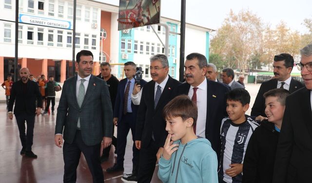 Bakan Tekin Deprem Bölgesindeki Eğitim Yatırımlarını Açıkladı