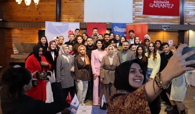 Gaziantep’te “Yapay Zekâ Çağında Habercilik” kampı düzenlendi