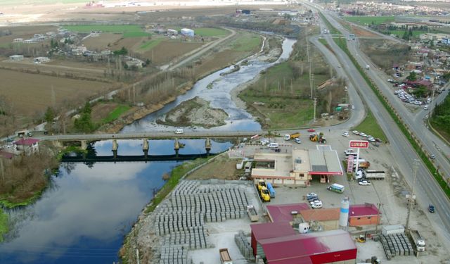 Kahramanmaraş'ta Aksu Çayı Kuruyor