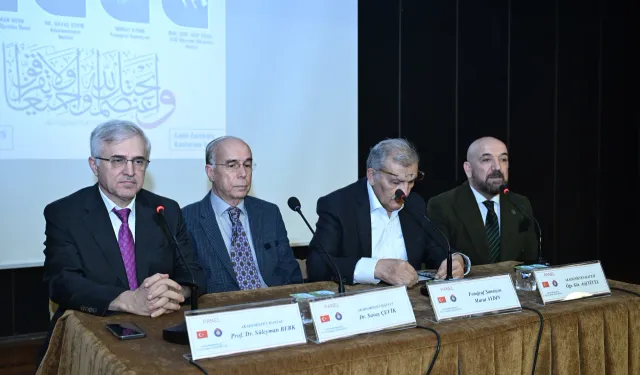 Kahramanmaraş Sütçü İmam Üniversitesi'nde Hüsn-i Hat Sohbeti