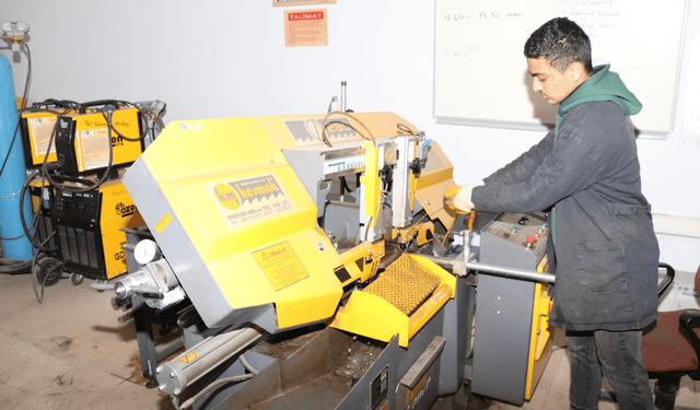 Kahramanmaraş’a Dev Yatırım Çağlayancerit’te Modern Mesleki Eğitim Merkezi Açıldı