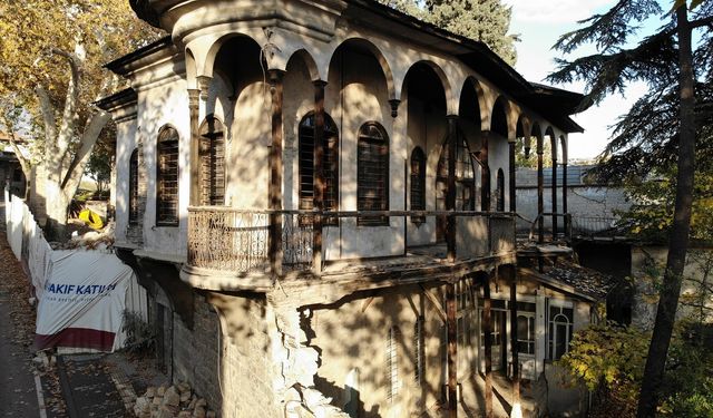 Kahramanmaraş'ta asırlık tarihi evler restorasyon bekliyor