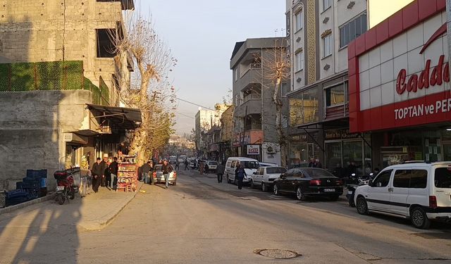 Kahramanmaraş’ta deprem sonrası panik! Vatandaşlar sokağa döküldü