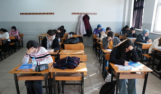Kahramanmaraş'ta gençlere ücretsiz YKS denemesi fırsatı