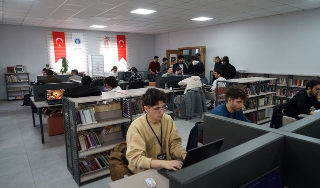 Kahramanmaraş'ta Madalyon Game Jam başladı