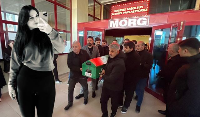 Kahramanmaraş'ta Otomobilinde Vurulan Genç Kız Toprağa Verildi