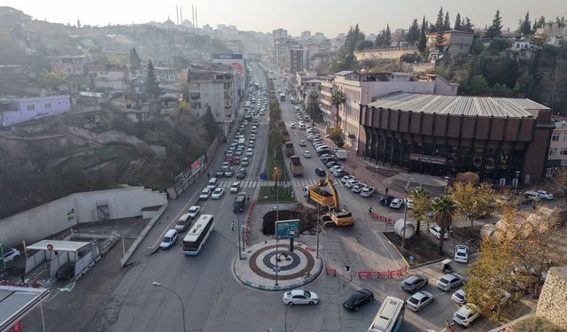 Kahramanmaraş’ta Altyapı Çalışmaları Nedeniyle Şekerdere Caddesi Kısmen Kapalı