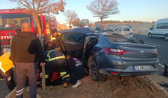 Mardin’de otomobil TIR’a çarptı: 1 ölü, 2 yaralı