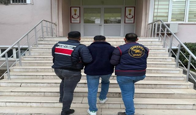 Pazarcık’ta hırsızlık suçundan 10 yıl hapis cezası olan şahıs yakalandı