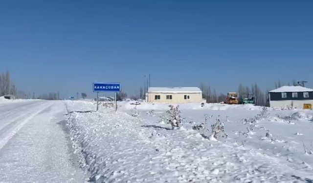 Sıcaklık eksi 30,3 dereceye düştü! Türkiye’nin en soğuk yeri oldu