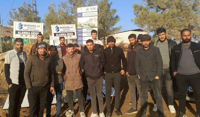 TOKİ Kahramanmaraş Altınova şantiyesinde işçiler ücret eylemine başladı