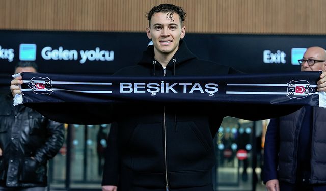 Beşiktaş’ın yeni transferi Kristjan Asllani, İstanbul’a geldi