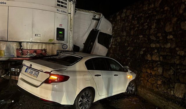 Burdur’da tır ve otomobillerin karıştığı kazada ölü sayısı arttı