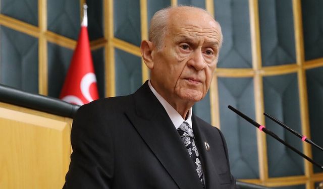 Devlet Bahçeli: DEM Parti bayrağın indirilmesinden sorumludur