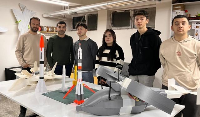 Elbistan’da öğrenciler kendi dronlarını üretiyor