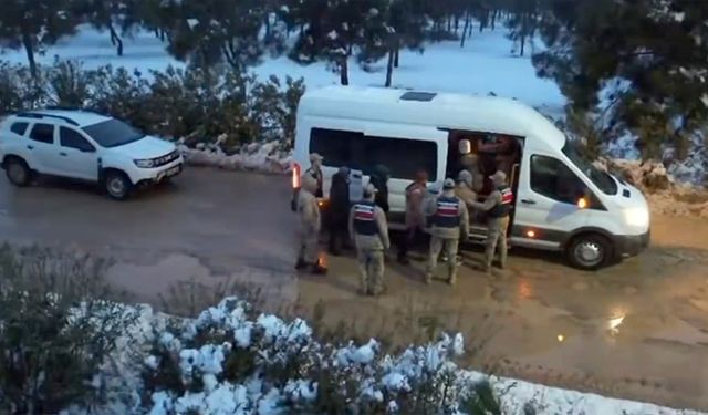 Kahramanmaraş dahil 26 ilde göçmen kaçakçılığı operasyonu: 59 tutuklama