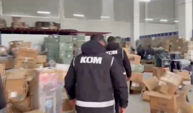 Kahramanmaraş’ta 3,5 milyon liralık kaçak cep telefonu ele geçirildi