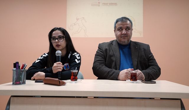 Kahramanmaraş’ta şampiyon goalball sporcusu öğrencilerle buluştu