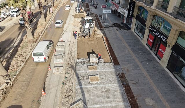 Trabzon Bulvarı’nda üstyapı çalışmaları etap etap ilerliyor