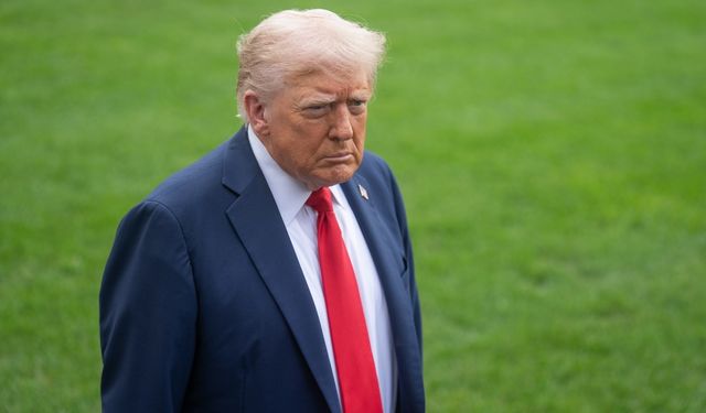 Trump, İran’la tüm görüşmeleri iptal etti: Protestoculara çağrı yaptı