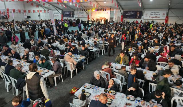 3 İlde Ortak İftar: Gaziantep, Kahramanmaraş ve Kilis Aynı Sofrada