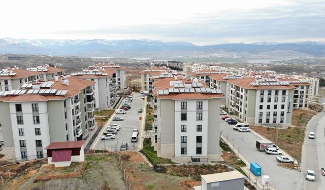 Kahramanmaraş’ta kaç kalıcı konut teslim edildi?