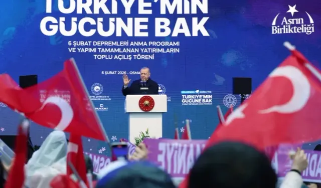 Cumhurbaşkanı Erdoğan, Deprem Bölgesinde Yapılan Yatırımları Tanıttı