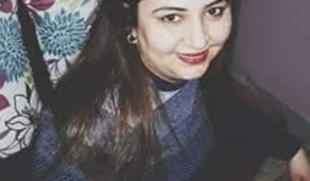 Eşini Öldürdü, Cansız Bedeninin Başında Gözyaşı Dökerken Yakalandı