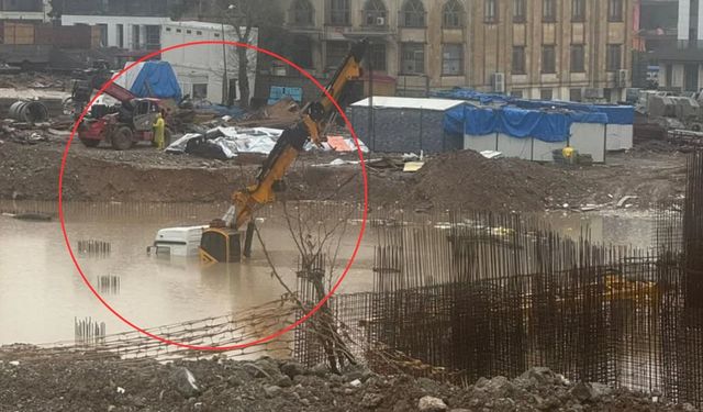 Kahramanmaraş inşaat vinci suya battı