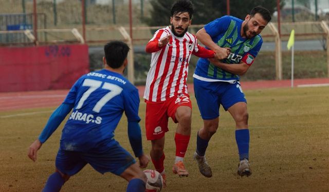 Kahramanmaraş İstiklalspor ile Arnavutköy Belediyespor, puanları paylaştı