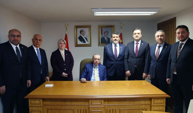 Kahramanmaraş Milletvekilleri, Cumhurbaşkanı Erdoğan’ın Doğum Gününü Kutladı