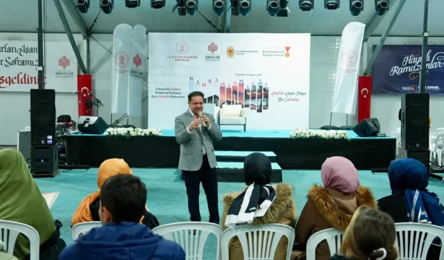 Kahramanmaraş’ta iftar sofrası 2 bin kişiyi bir araya getirdi