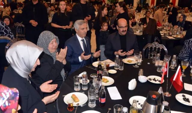 Kahramanmaraş’ta ilk iftar Şehit Aileleri ve Gazilerle yapıldı
